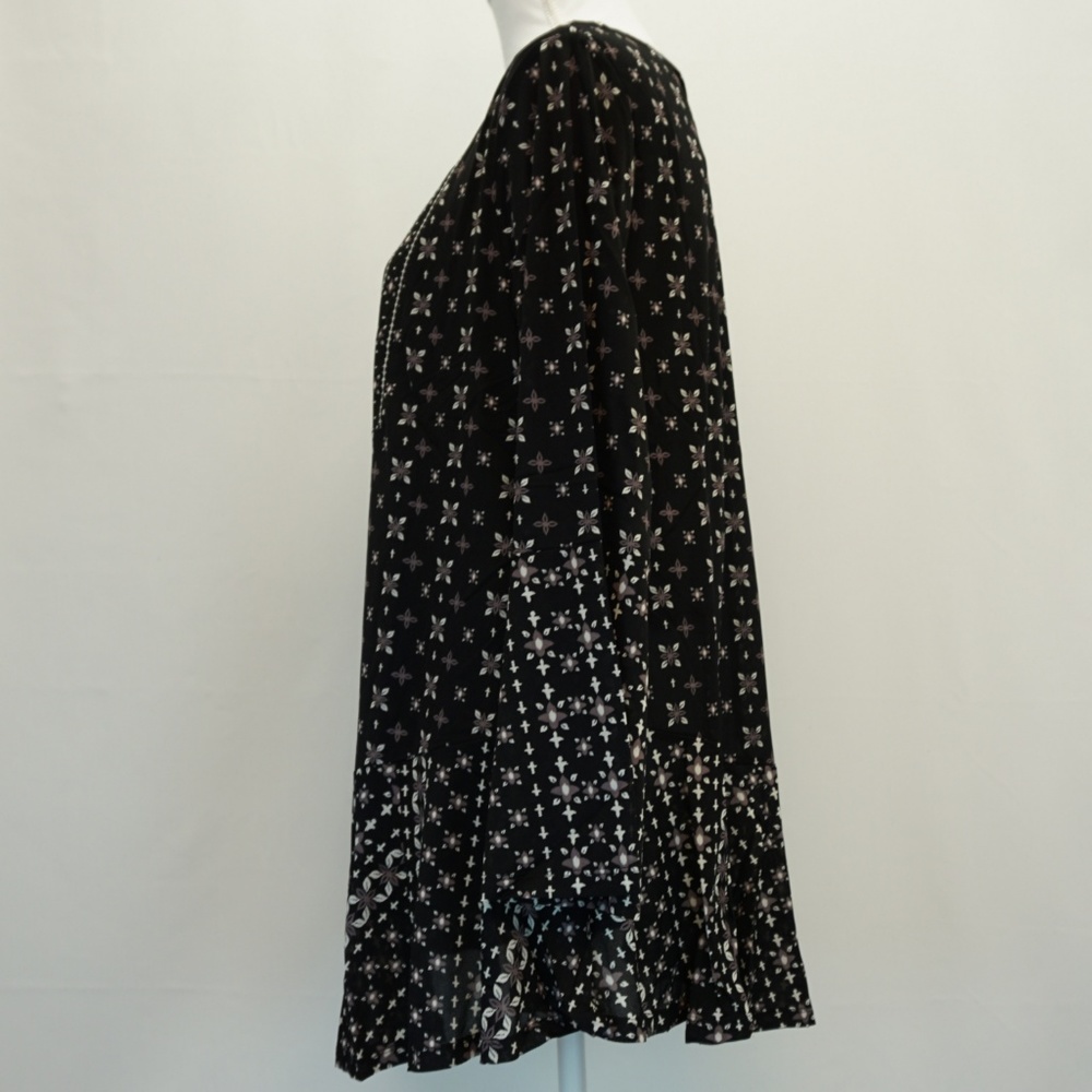 Style&Co Bell Sleeve Ruffle Printed Blouse Top - Picture 3 of 8